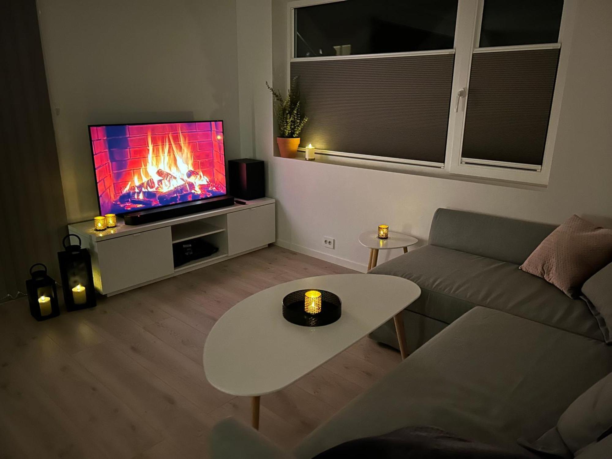 Sorlandsidyll Med Svommebasseng! Apartment Kristiansand Exterior foto